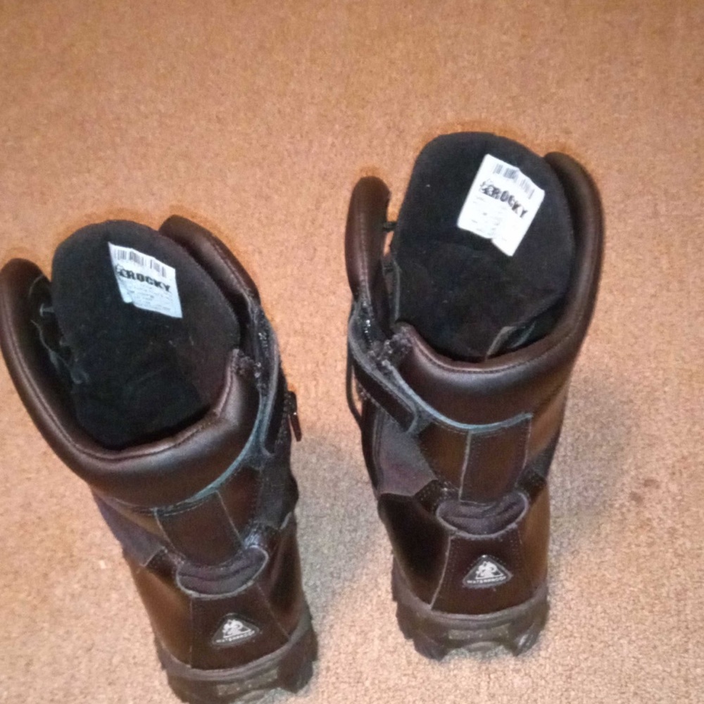 Tactical boots